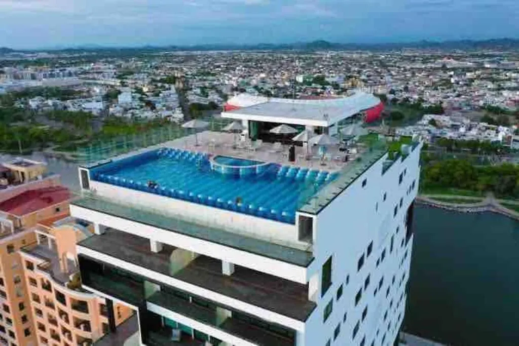 アパート Mar Laguna Hotel マサトラン メキシコ